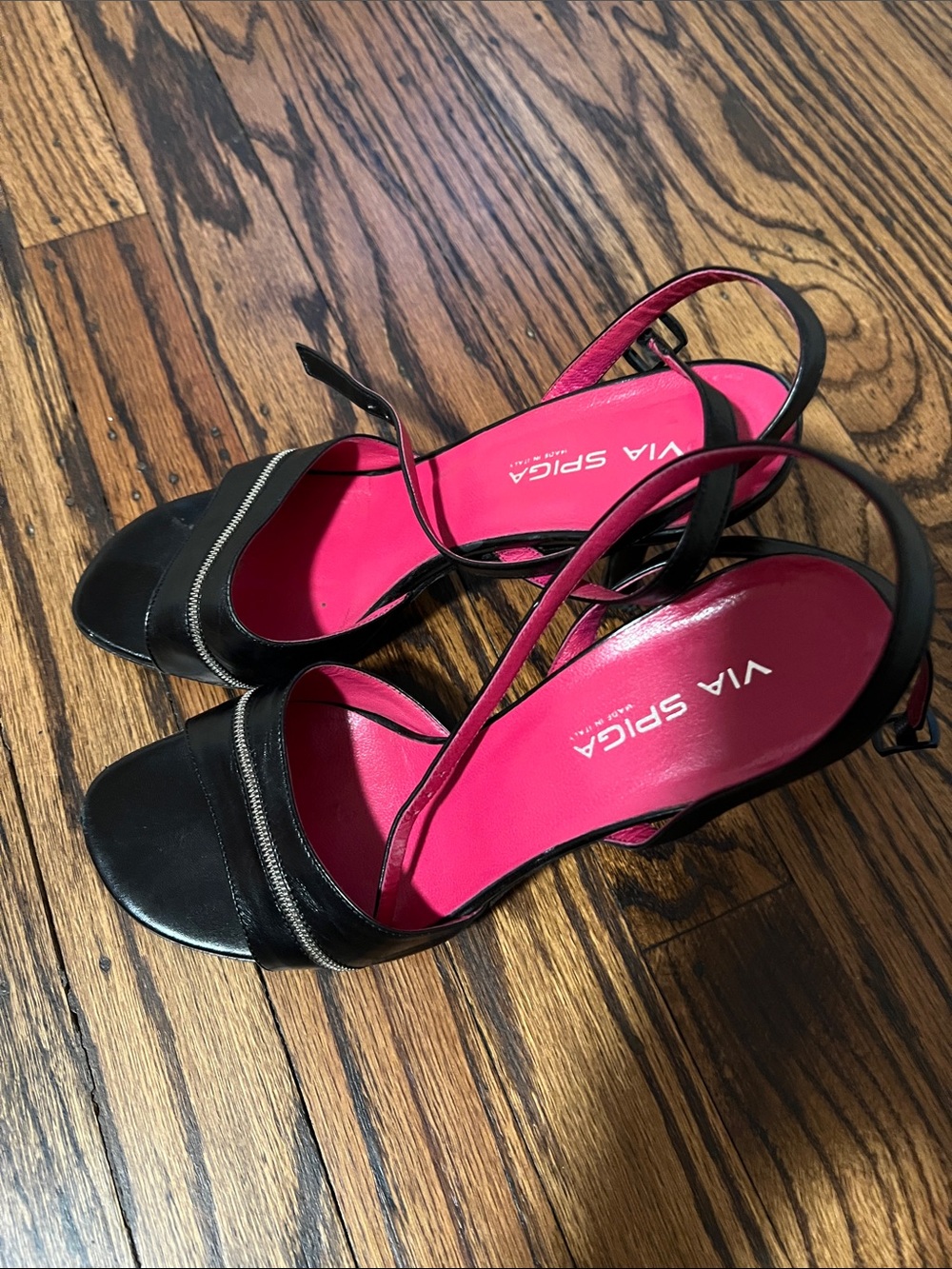 Via Spiga Black Slingback Heels with Pink Insole - Picture 4 of 4